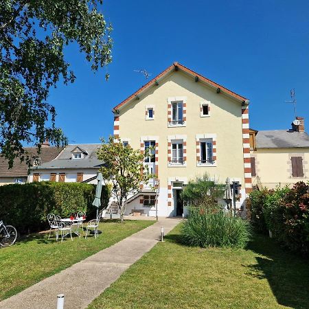 La Chtite Creuse - Chambres D'Hotes - Parking - Abri 2 Roues Boussac  Exteriör bild