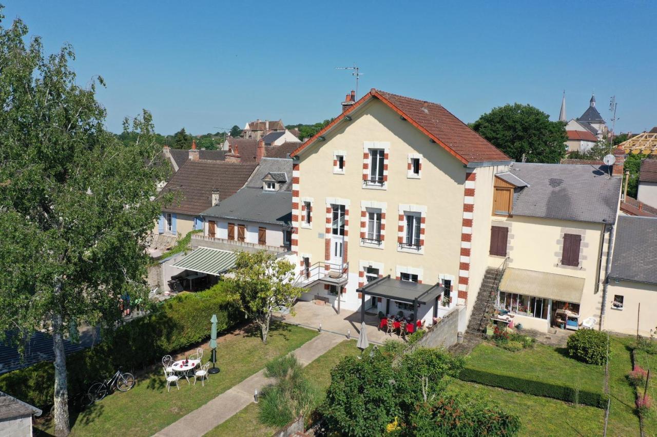 La Chtite Creuse - Chambres D'Hotes - Parking - Abri 2 Roues Boussac  Exteriör bild